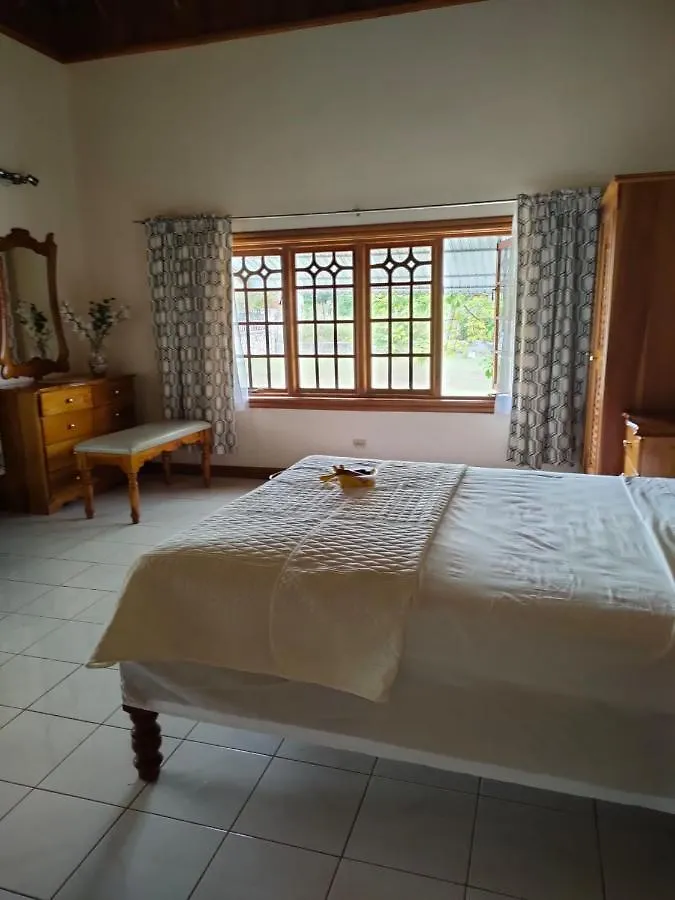 Zuri Enterprise Hotel Negril