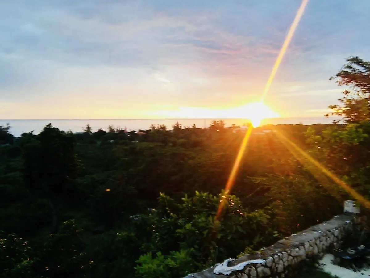 Zuri Enterprise Hotel Negril Vendégház